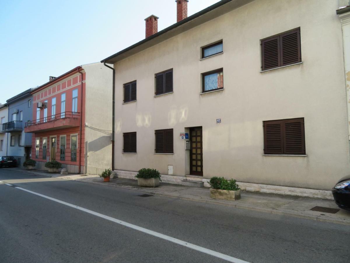 King Tomislav Apartments Crikvenica Exterior foto